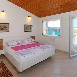 Uno Apartament